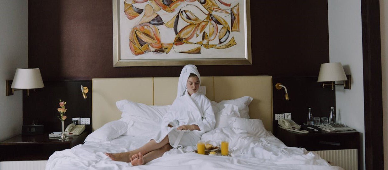 Women’s Gift Guide 2025: Luxury Beauty Gifts Under £100 She’ll Actually Use - LUNA London